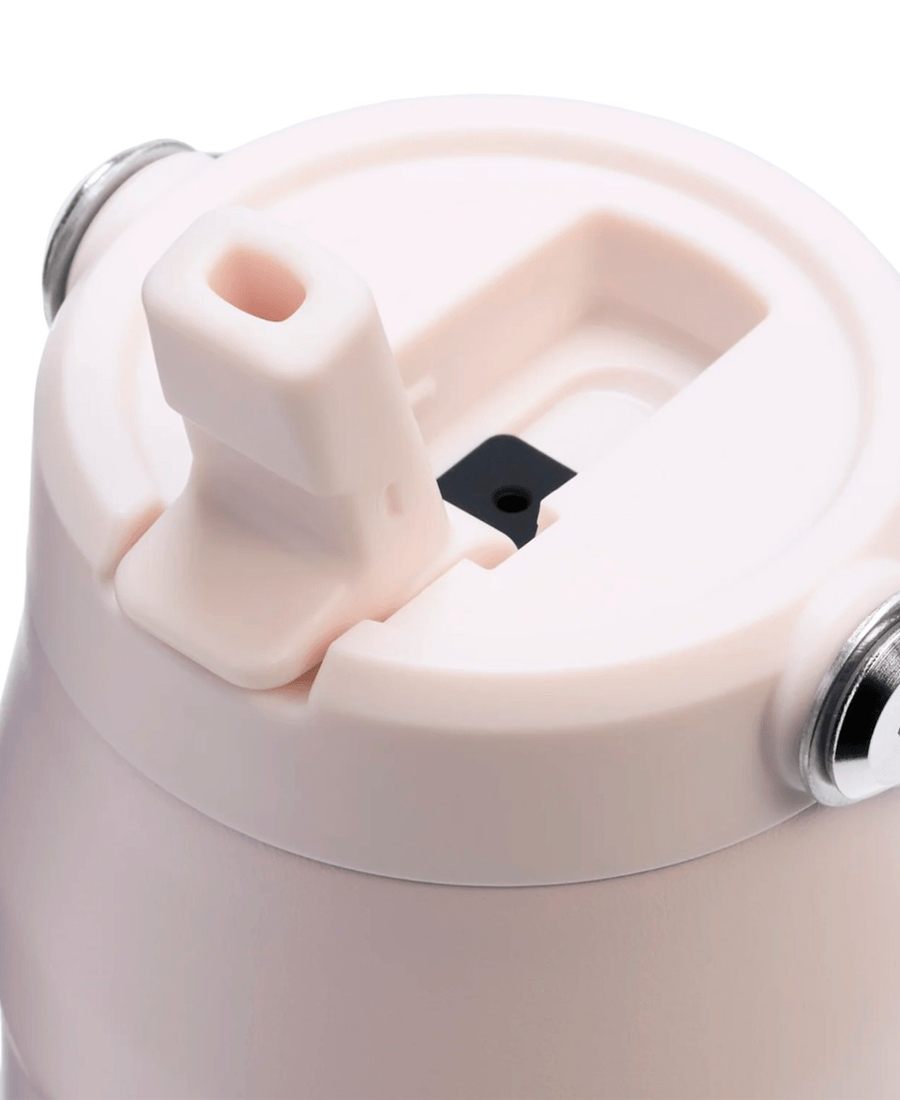 Botella Stanley Iceflow Aerolight Flip straw 2 0 710 Ml - Imagen 4