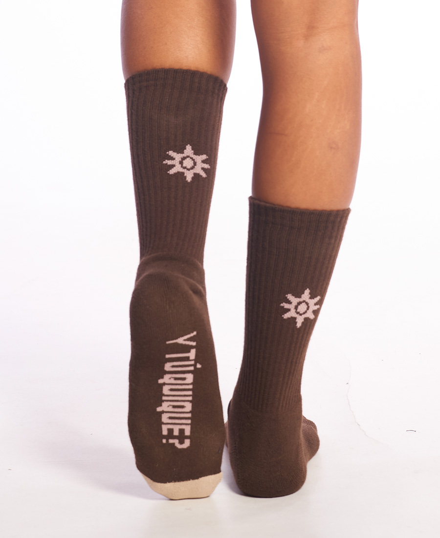 Medias Y Tú Quique? Chaman X2 - Imagen 2