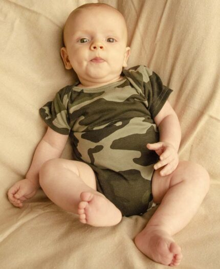 Body  Y Tú Quique? Camo