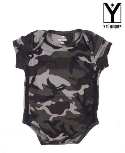 Body Y Tú Quique? Camo