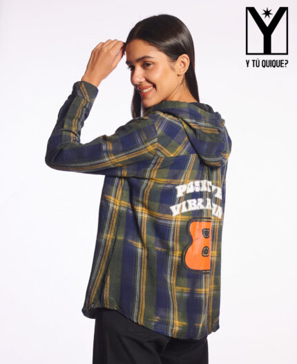 Camisa Y Tu Quique? Hood Check