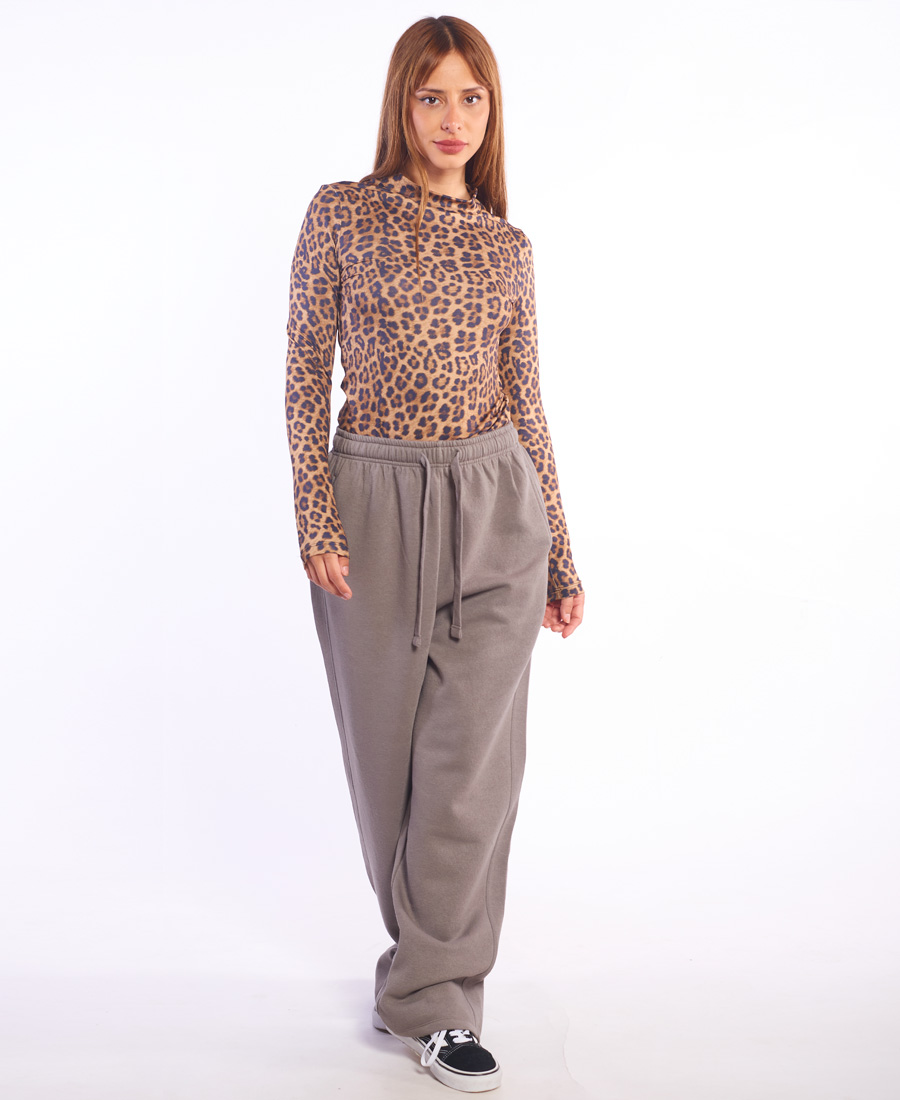 Remera Isabel La Católica Hineck Graphic - Imagen 4