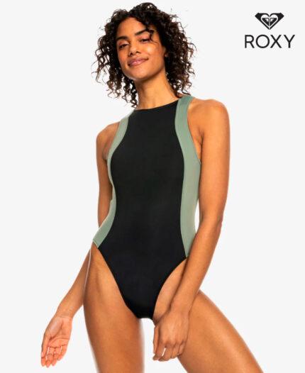 One Piece  Roxy Pro Wave