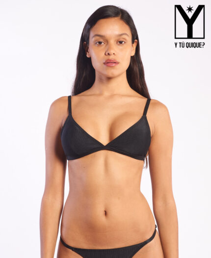 Corpiño Y Tú Quique? Morley