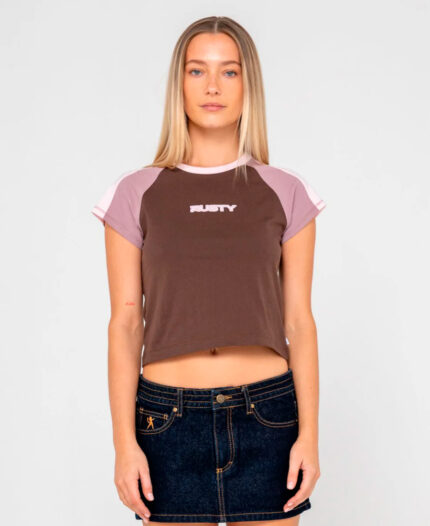 Remera Rusty Bradley Raglan Baby Tee