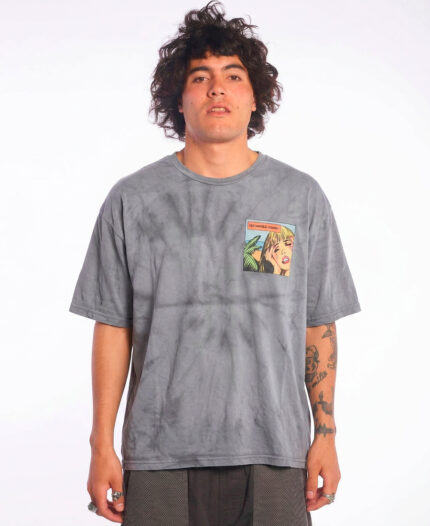 Remera Lost No Waves